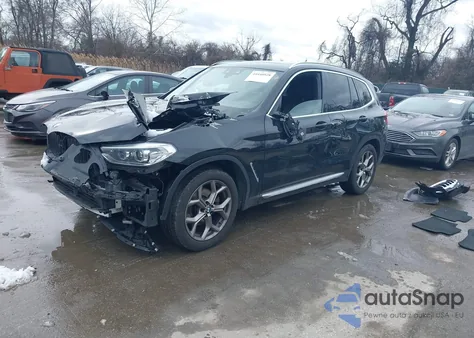 2021 BMW X3 xDrive30I z USA, uszkodzony, nr VIN 5UXTY5C05M9H86721